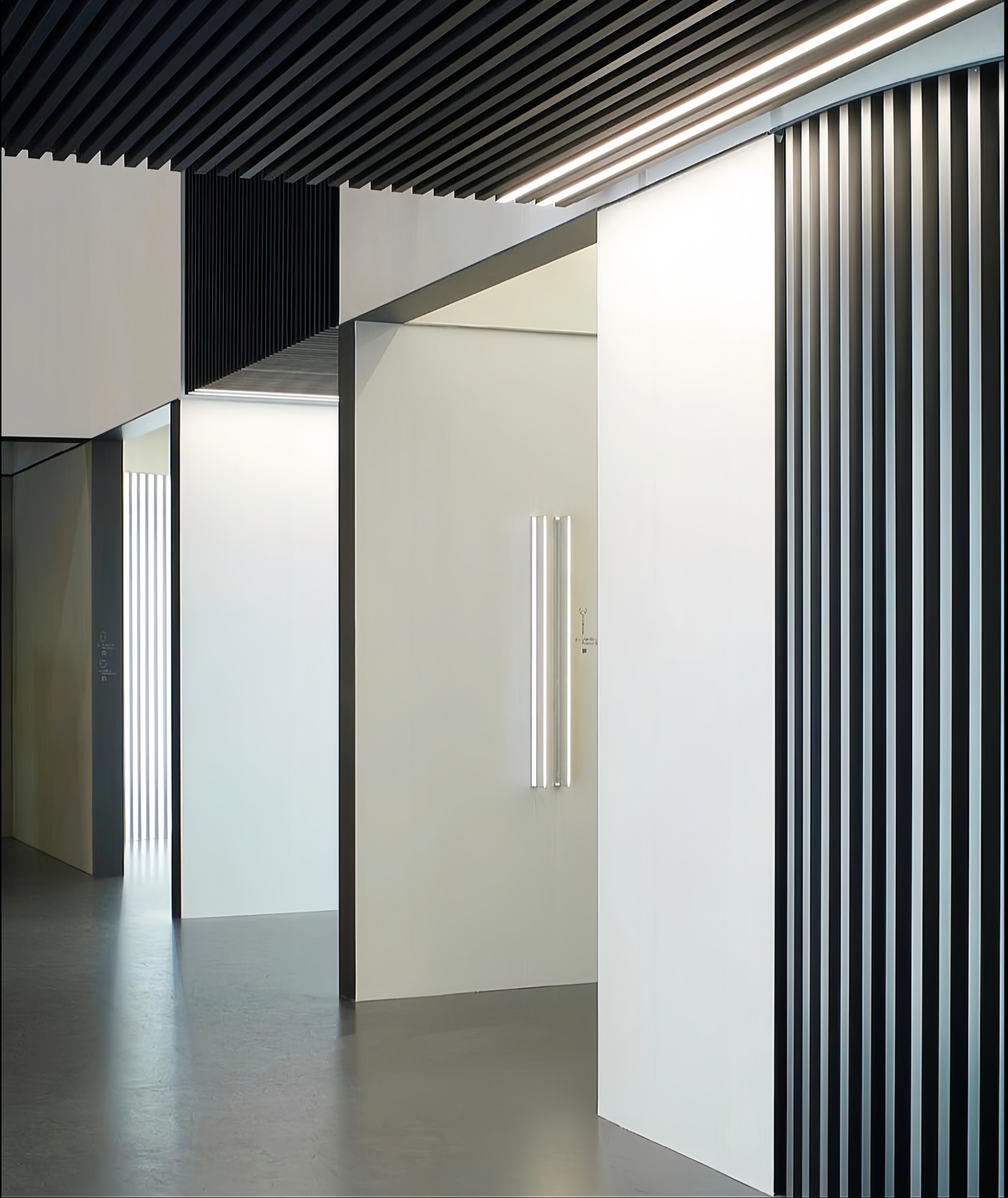 Aluminium U-Baffle Ceiling System