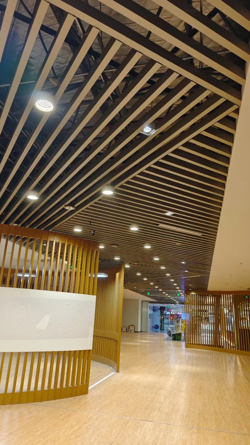 Aluminium U-Baffle Ceiling System