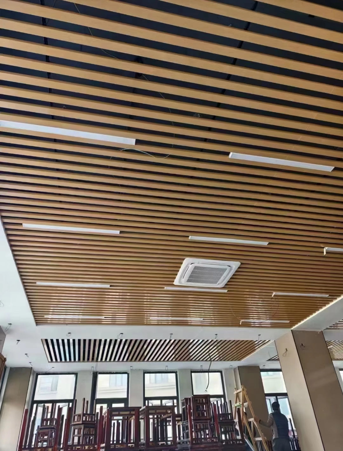 Aluminium U-Baffle Ceiling System