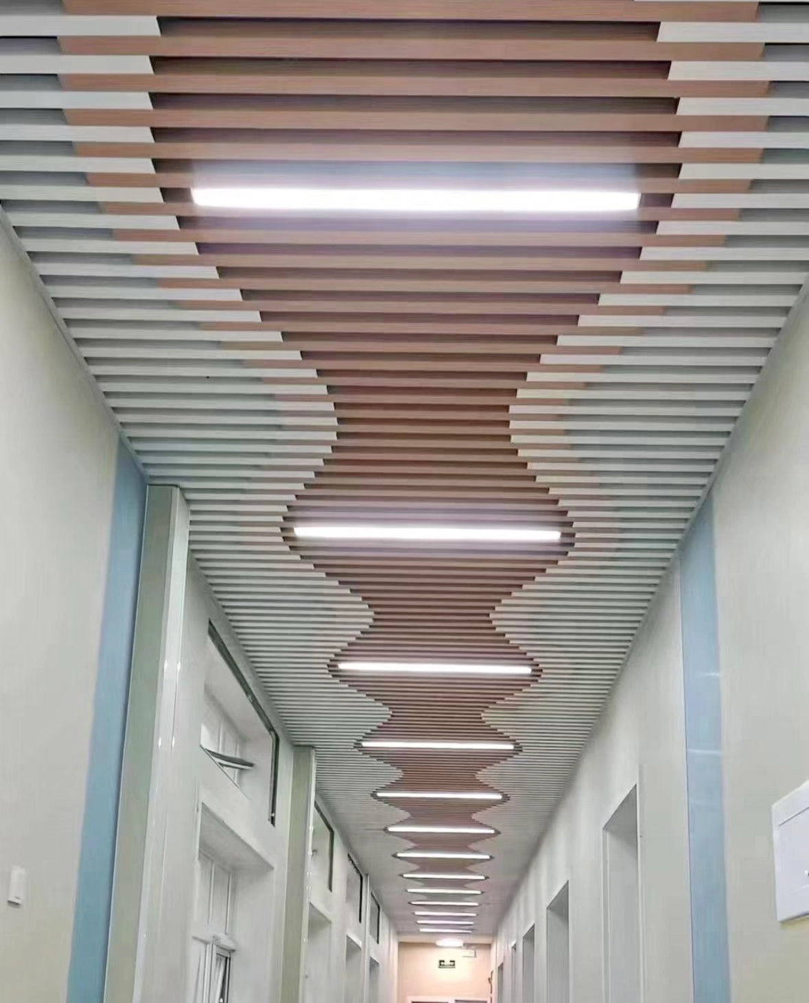 Aluminium U-Baffle Ceiling System