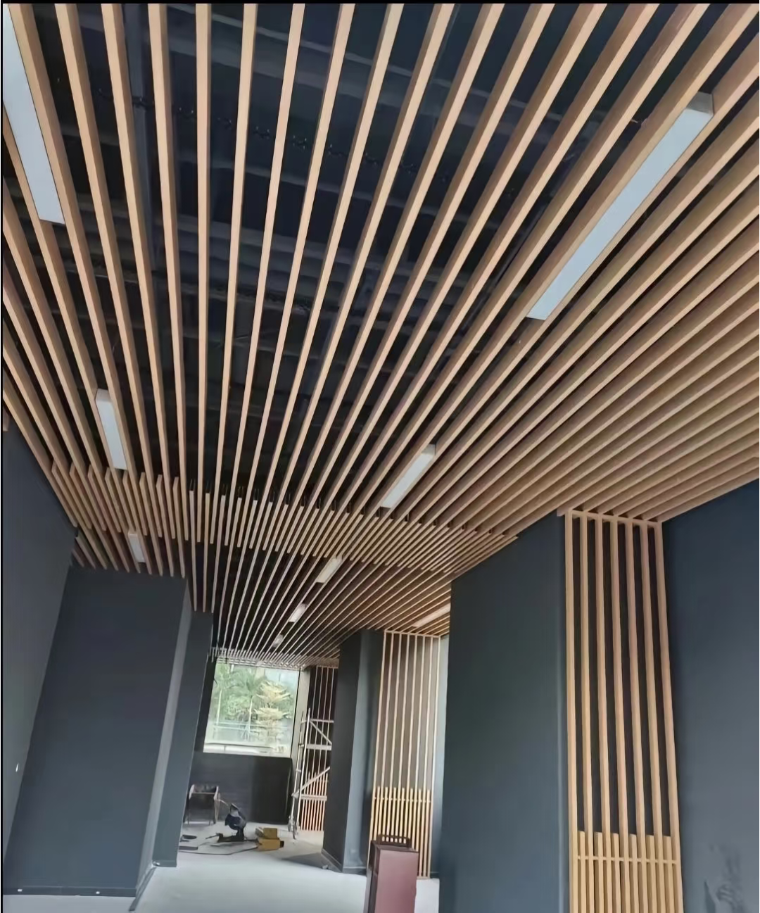 Aluminium U-Baffle Ceiling System
