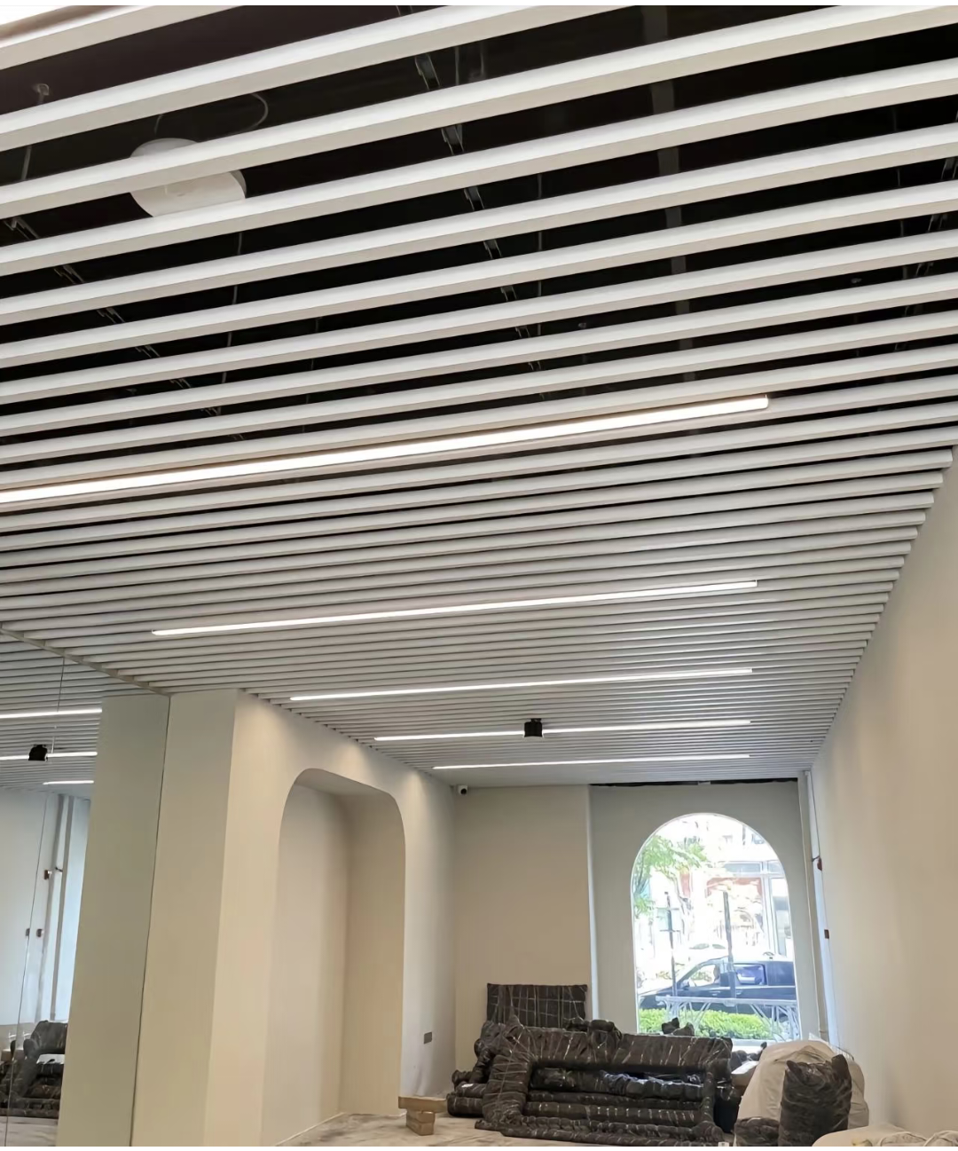 Aluminium U-Baffle Ceiling System