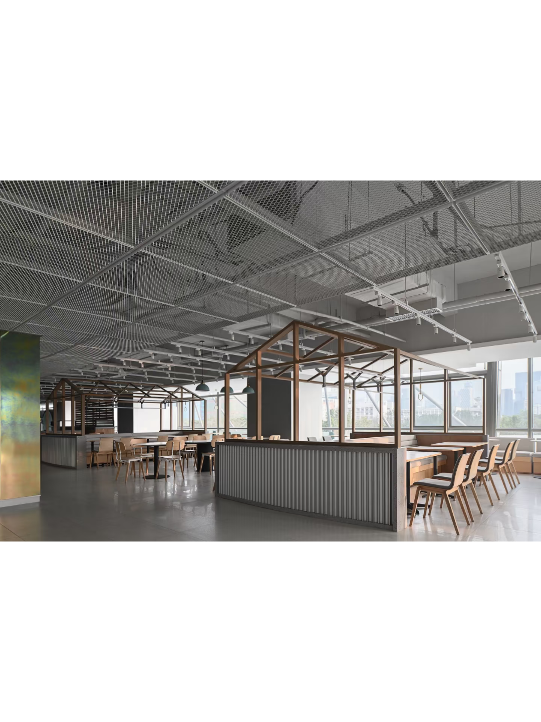 Expanded Mesh Panel Ceiling Plate