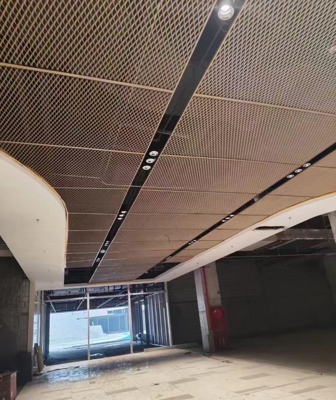 Expanded Mesh Panel Ceiling Plate